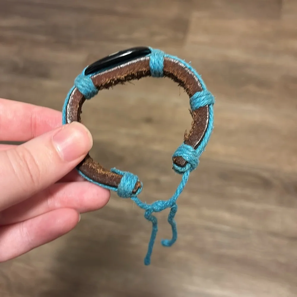 women’s adjustable elephant bracelet